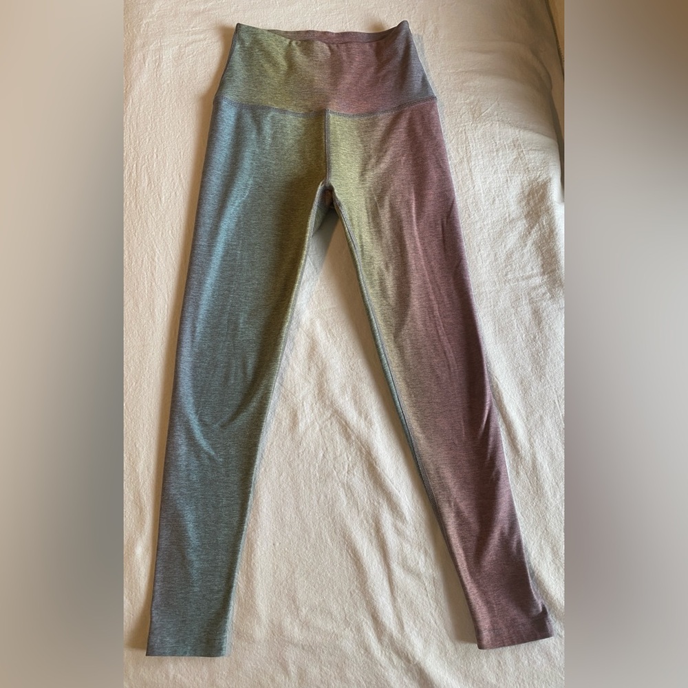 Beyond Yoga Midi High Waisted Legging Sunset Prismatic Rainbow Ombre Small